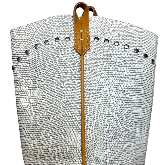 FREE PEOPLE WE THE FREE ‘MONTAGE’ LEATHER TALL BOOTS IN WHITE CROC SILVER STUDS - Picture 7 of 12